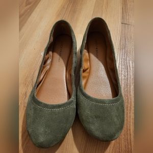 Lucky Brand olive suede flats
